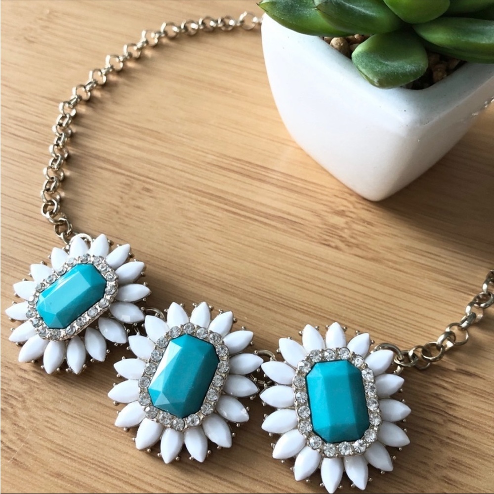 Floral Gem necklace